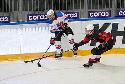 Восемь команд из четырех стран: хоккейный турнир \"В основании будущего\" стартовал в Минске