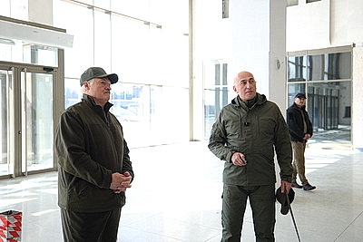 Лукашенко на субботнике работал на площадке Национального исторического музея