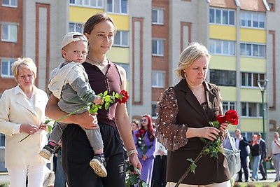В Березе прошли автопробег, шествие и митинг в память о жертвах концлагеря \"Береза-Картузская\"