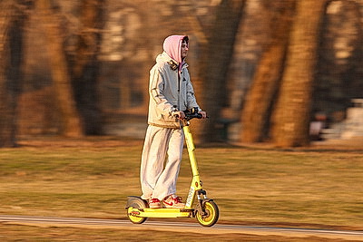 Солнечный весенний день в Минске