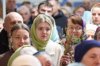 Православные верующие отметили Вербное воскресенье