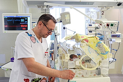 Парламентская делегация Зимбабве посетила РНПЦ \"Мать и дитя\" и МТЗ