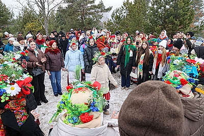 Старинный обряд \"Чырачка\" провели в агрогородке Тонеж