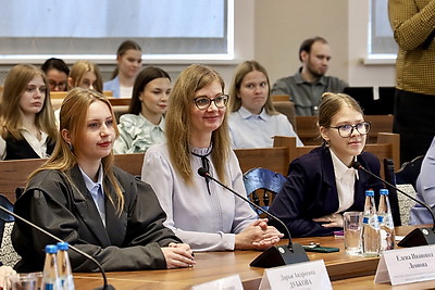 Встречи на тему \"Традиционные ценности белорусов: семья, общество, государство\" прошли в рамках единого дня информирования