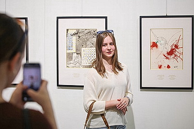 Более 200 уникальных работ Сальвадора Дали представлено на выставке во Дворце искусств в Минске