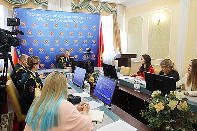 В распоряжение гродненских спасателей поступила 52-метровая автолестница