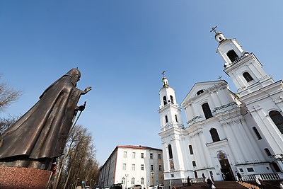 Радостью наполняется сердце. Ковчег с Поясом Пресвятой Богородицы встретили в Витебске
