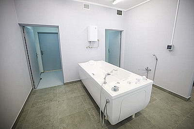 Лукашенко открыл в Минске поликлинику будущего