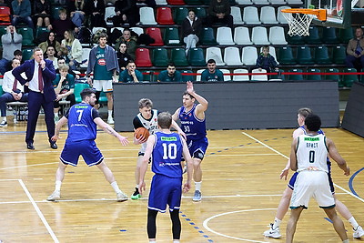 Баскетболисты \"Гродно-93\" добыли девятую победу подряд в матчах чемпионата Беларуси