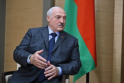 Лукашенко на встрече с Путиным позитивно оценил совместную работу правительств Беларуси и России