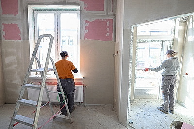 Ход работ по строительству городской клинической инфекционной больницы обсудили на выездном заседании Мингорисполкома