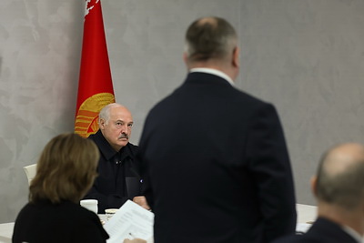 Лукашенко ознакомился с развитием производства отечественного пассажирского транспорта