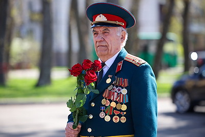 Торжественная отправка новобранцев на срочную военную службу прошла в Минске и регионах Беларуси