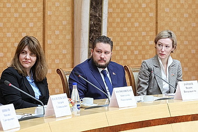 Творческие союзы и госорганы обсудили развитие культуры