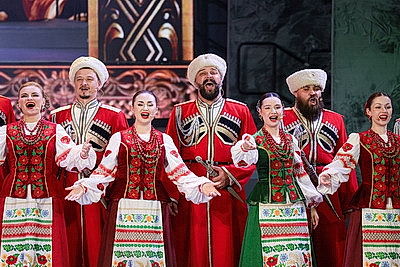 Гала-концерт мастеров искусств Беларуси и России проходит в Большом театре