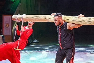 Праздничное представление для детей из пострадавших от аварии на ЧАЭС районов прошло в Белгосцирке