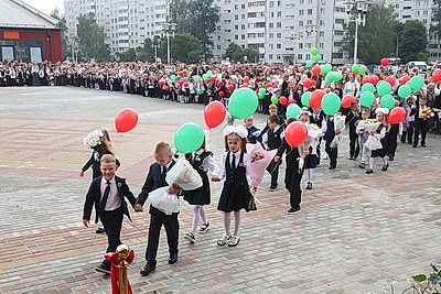 Комфортная, современная и с бассейном: новую школу на 1020 мест открыли в День знаний в Могилеве