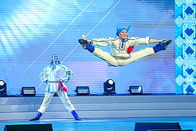 В Минске проходит торжественный концерт ко Дню единения народов Беларуси и России