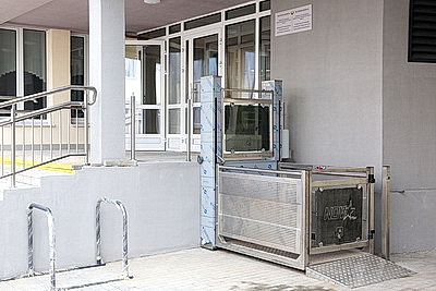 Школы столицы готовятся к предстоящему учебному году
