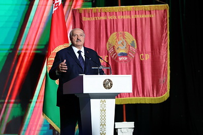 Лукашенко: единство белорусского народа равно независимости государства
