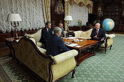 Лукашенко: политика многовекторности никак не отдаляет Беларусь от России