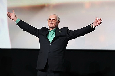 Премьера фильма \"Мой дед\" состоялась в Минске на юбилейном вечере Владимира Гостюхина