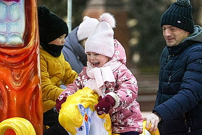 Новогодние гулянья проходят в столице и регионах