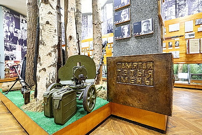 Участники автопробега \"Дороги славы - наша история\" посетили музей Миная Шмырева