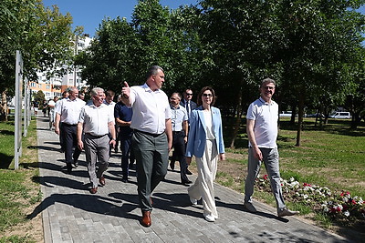 Кочанова осмотрела зоны отдыха для жителей столицы