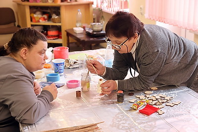 Колядки \"От всей души\" организовали профсоюзы в пансионате \"Загородный\" Гомельского района
