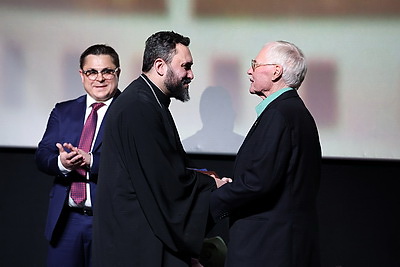 Премьера фильма \"Мой дед\" состоялась в Минске на юбилейном вечере Владимира Гостюхина