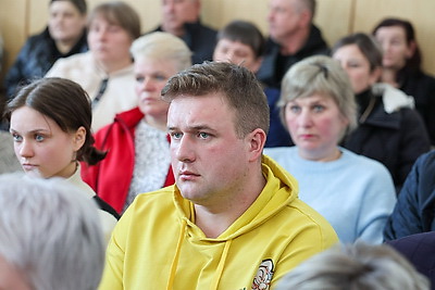 Перспективы развития молочного комбината и агропредприятия: Кочанова посетила Полоцкий район