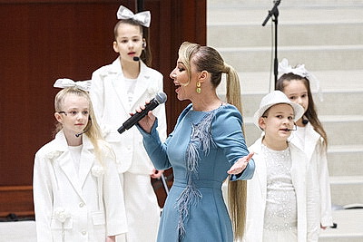 Диалог о будущем сердца страны. В Овальном зале собрались женщины, которые хотят сделать жизнь на селе ярче и комфортнее