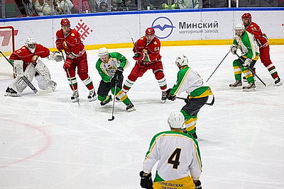 Хоккейная команда Президента победила сборную Гомельской области в матче РХЛ