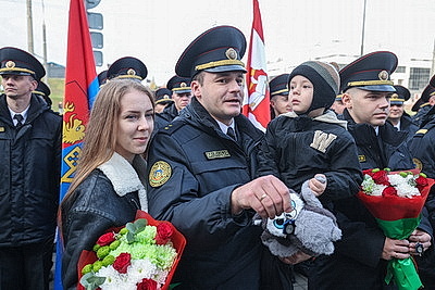 Парад, открытие здания, ключи - новоселам. В Гродно отметили День образования подразделений охраны
