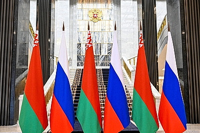 Лукашенко: Беларусь в сотрудничестве с Россией выполняет и перевыполняет свои обязательства