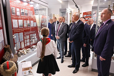 \"Дажынкі-2026\". Лучших тружеников села Витебской области чествуют в Миорах