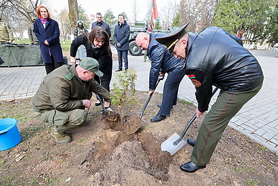 Более 100 участников собрал областной форум рабочей молодежи \"30 дней до Победы\" в Витебске