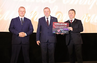 Первый в стране: лазерный цифровой кинозал с эффектом полного погружения открыли в Гомеле