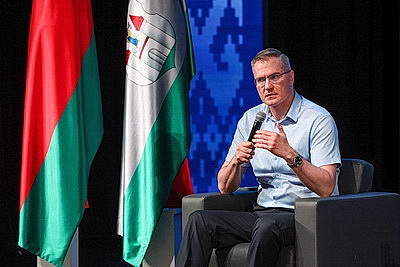 \"Пульс страны: факты, тренды, смыслы\". В регионах проходят встречи экспертов с населением