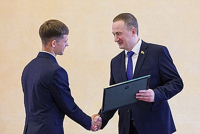 Интеллектуальный фундамент страны. Благодарности Президента вручены педагогам, студентам и курсантам