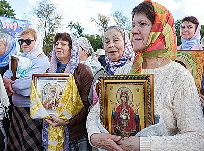 Праздничным шествием в Витебске отметили Успение Пресвятой Богородицы