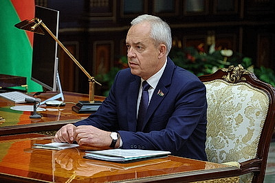 Лукашенко принял с докладом председателя Палаты представителей