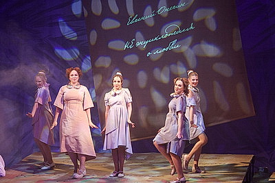 \"Здесь рождается диалог\". В Могилеве торжественно открыли молодежный театральный форум \"М.@rt.контакт\"