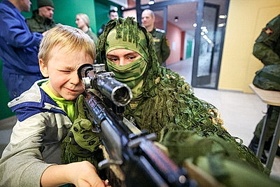 Масштабные соревнования между военно-патриотическими клубами прошли в Минском районе