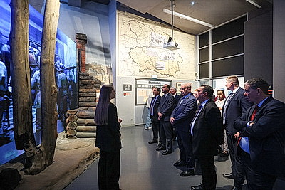 Парламентская делегация Алжира посетила музей истории ВОВ