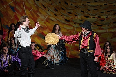 Премьеру музыкального спектакля \"Ночь Земфиры\" представил зрителям Гродненский драмтеатр