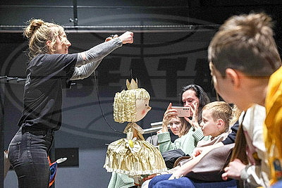 Место, где оживают куклы. Что ждет зрителей в Белорусском государственном театре кукол?