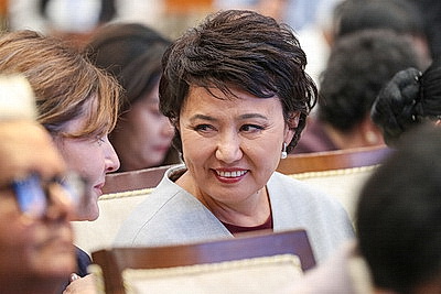 Первый форум СМИ и аналитических центров государств - членов ШОС проходит в Бишкеке