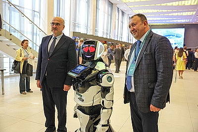 Представителей 16 стран объединил Гомельский экономический форум